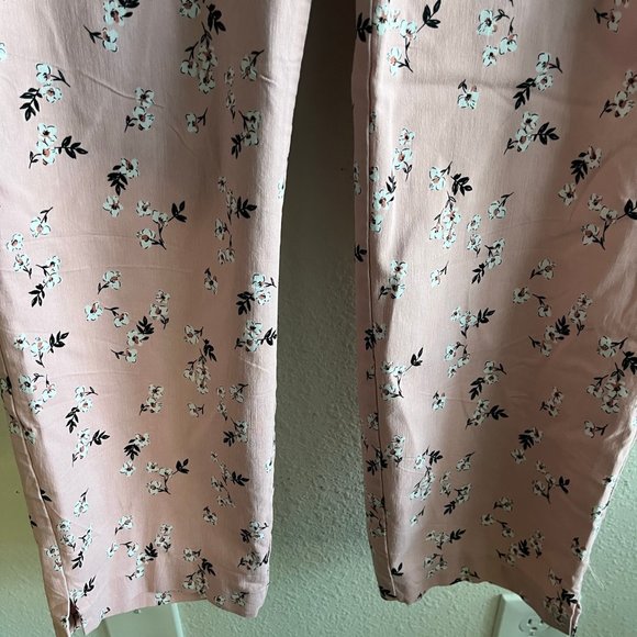 NWOT Lane Bryant  The Allie Floral Print Ankle Pants Size 18 Style 1092918 - Picture 3 of 10